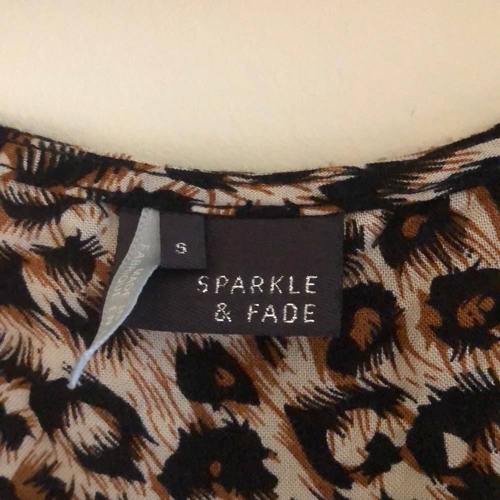 Urban Outfitters Sparkle and Fade top sz S - Picture 3 of 4